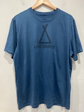 Patagonia Live Simply Short Sleeve Performance Tee in Blue size XL